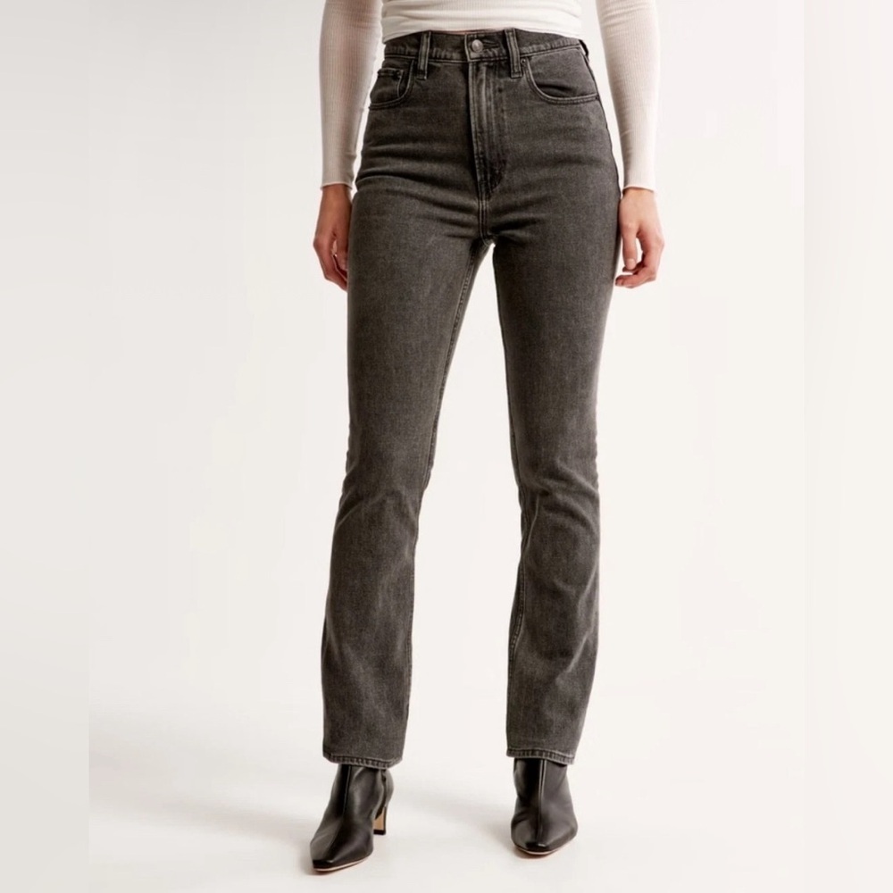Abercrombie & Fitch Women's Black Straight Leg Jeans